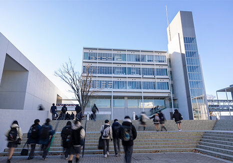 登校